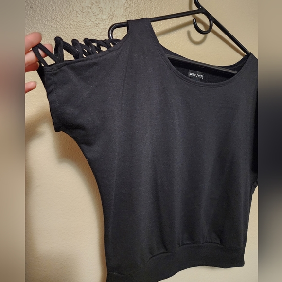 Cold Should Crop - Wet Seal Sz S - Picture 2 of 4